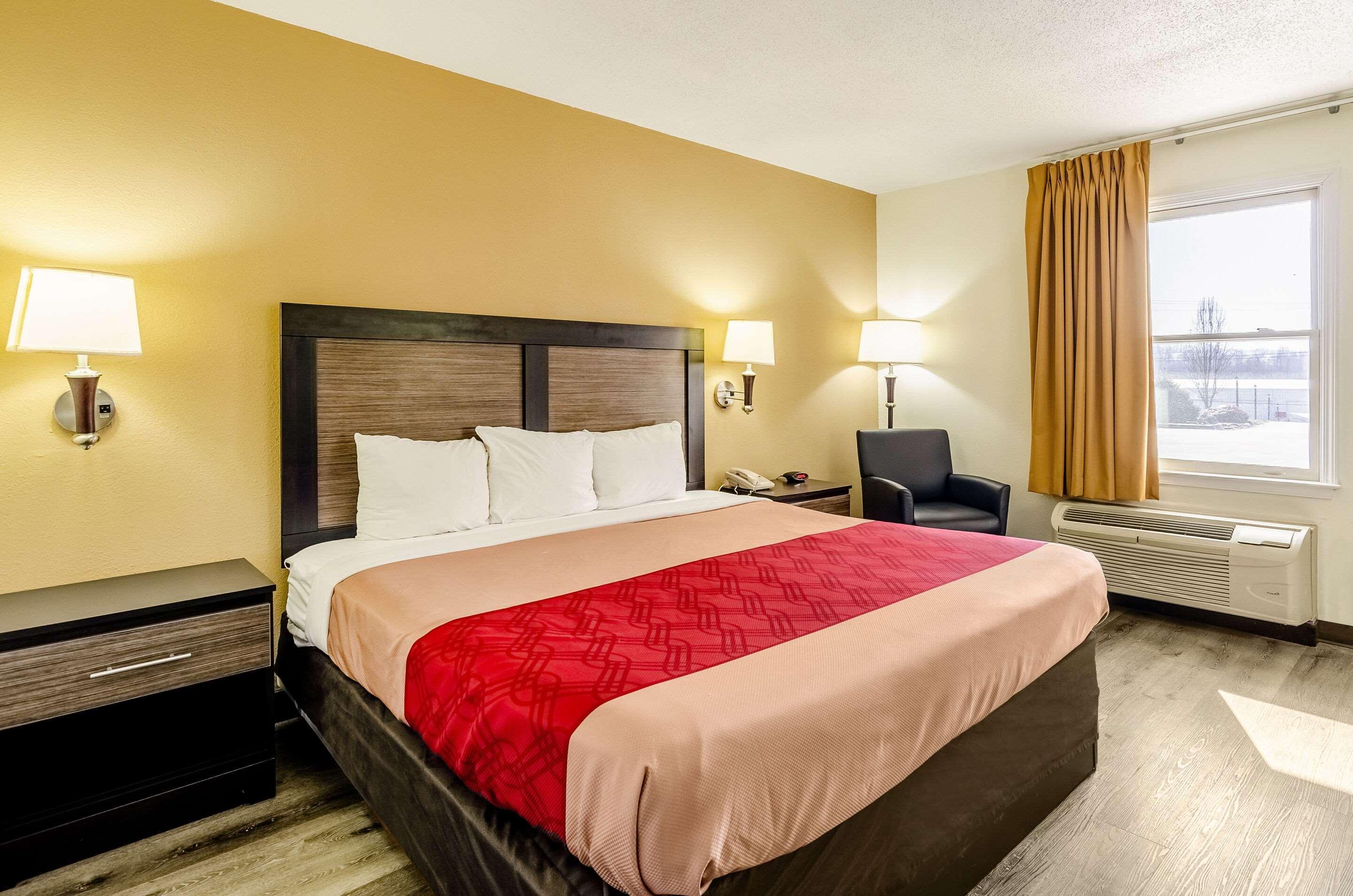 Econo Lodge Glade Springs I-81 Exterior foto
